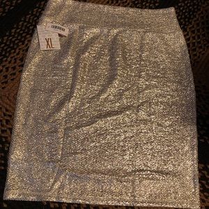 ⚡️Elegant XL Snazzy Cassie!